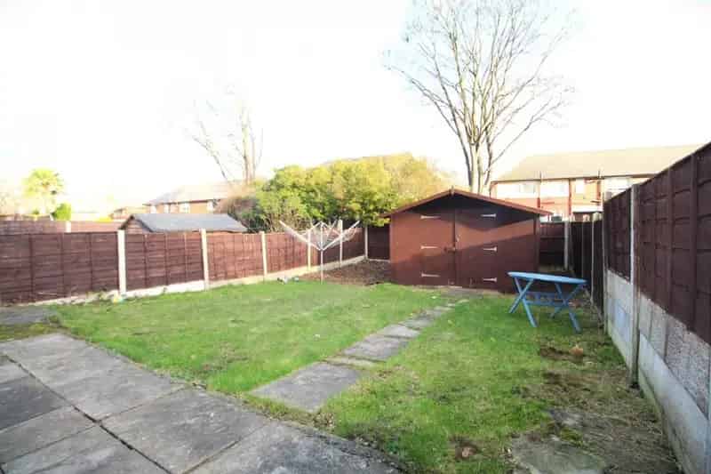 3 Bed House For Sale Near Manchester Airport