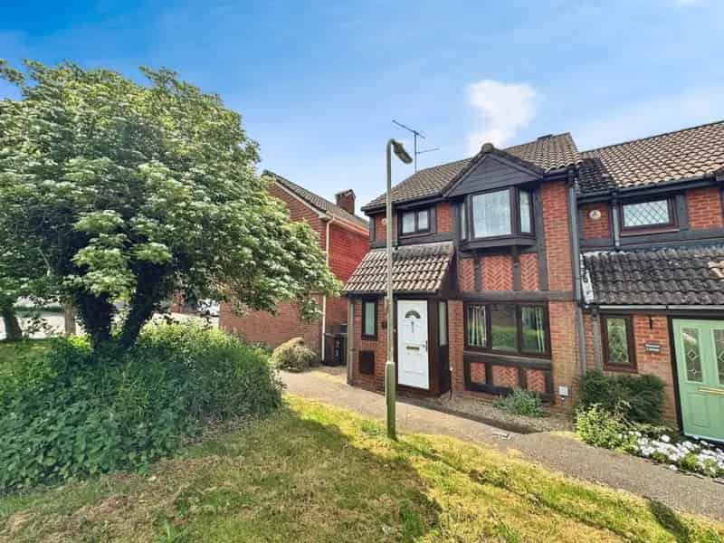 3 bedroom House
 To Rent