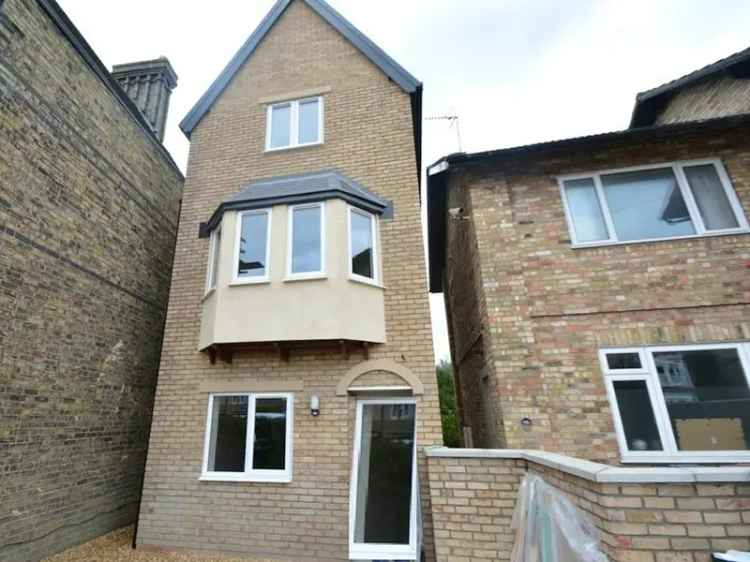 Flat For Sale in Peterborough, England