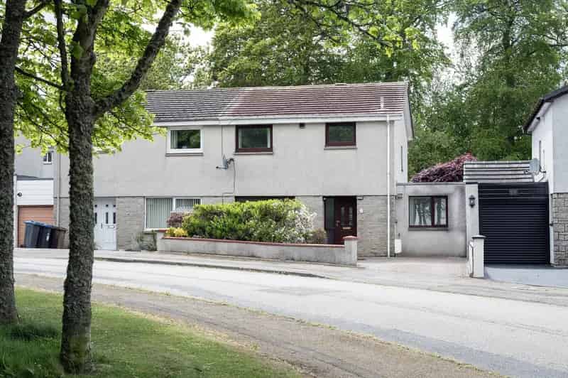 Spacious 3-Bedroom House in Bridge of Don Aberdeen