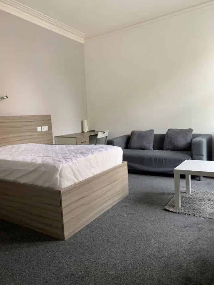 Studio to rent