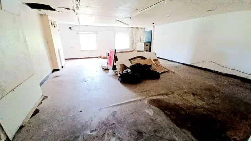 2 Bed House For Sale Commercial Premises Investment Opportunity