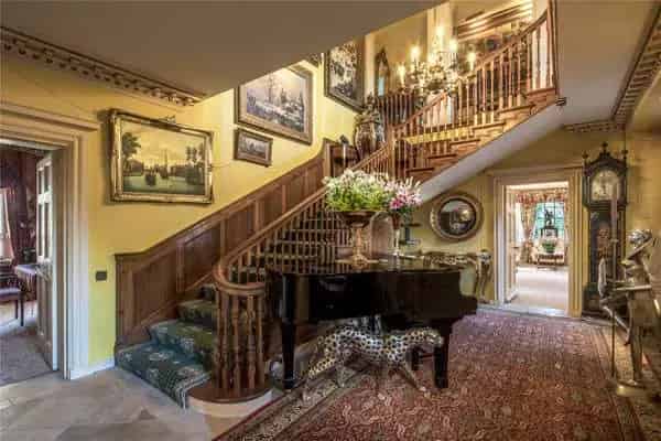 Fairford, Gloucestershire, GL7 4BT | Property for sale | Savills