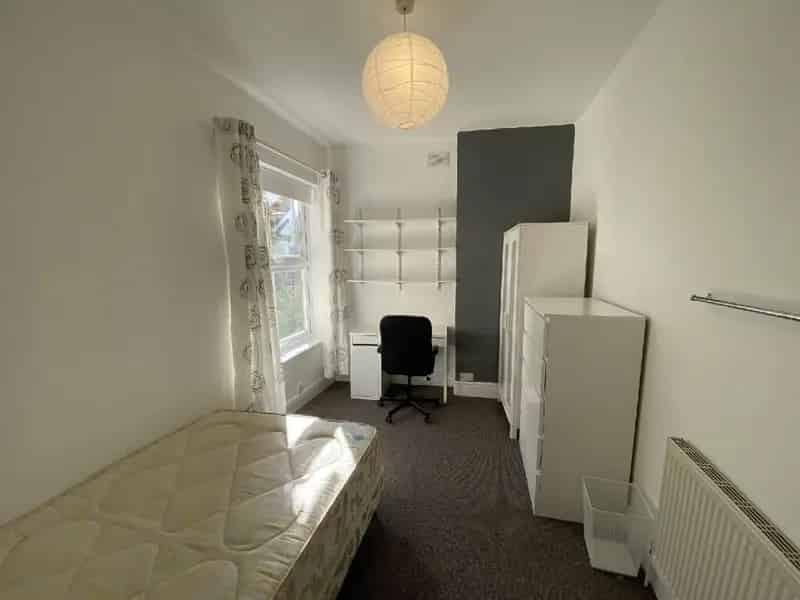 3 Bedroom House Student Accommodation 2025-2026