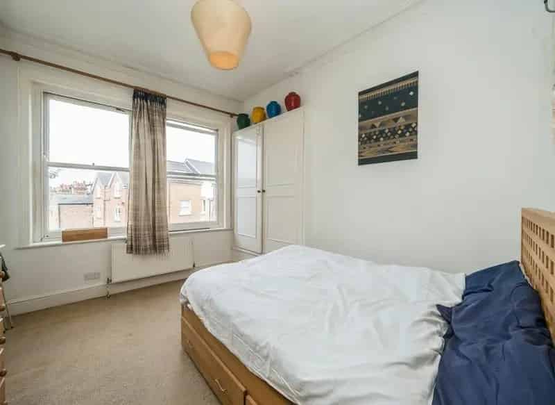 Two Double Bedroom Apartment St Margarets Village Long Lease