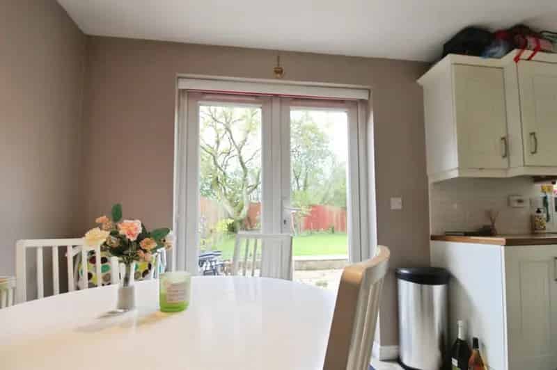 3 Bedroom Semi Detached House St Mellons