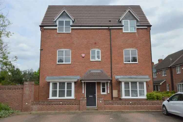 4 Bedroom Semi-Detached House for Sale