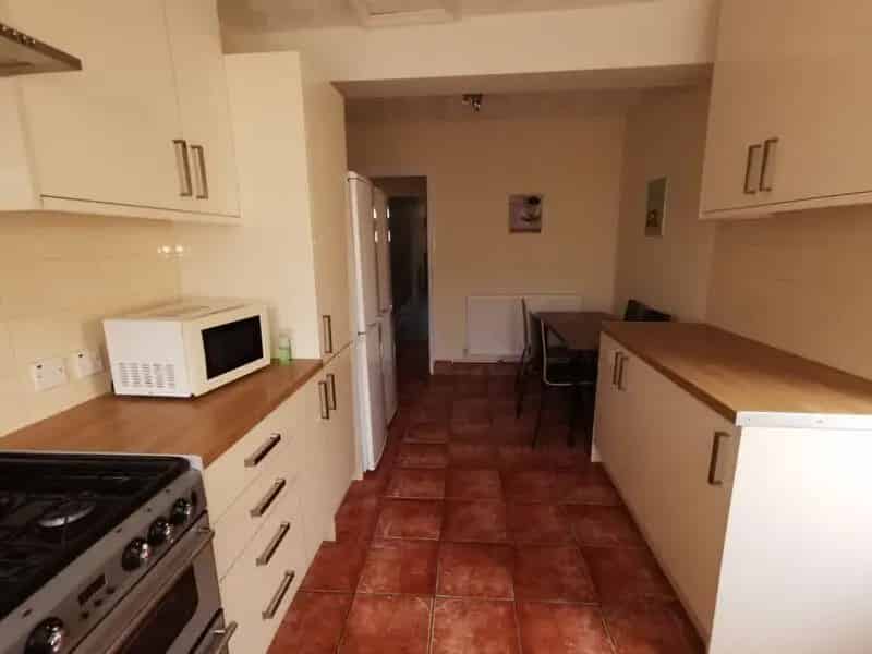 1 Bedroom House Share near Whapping Wharf Temple Meads Station