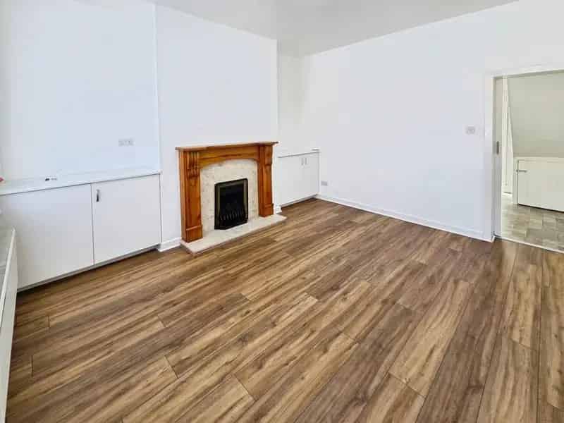 2 Bedroom Mid Terrace House to Rent St Helens WA10