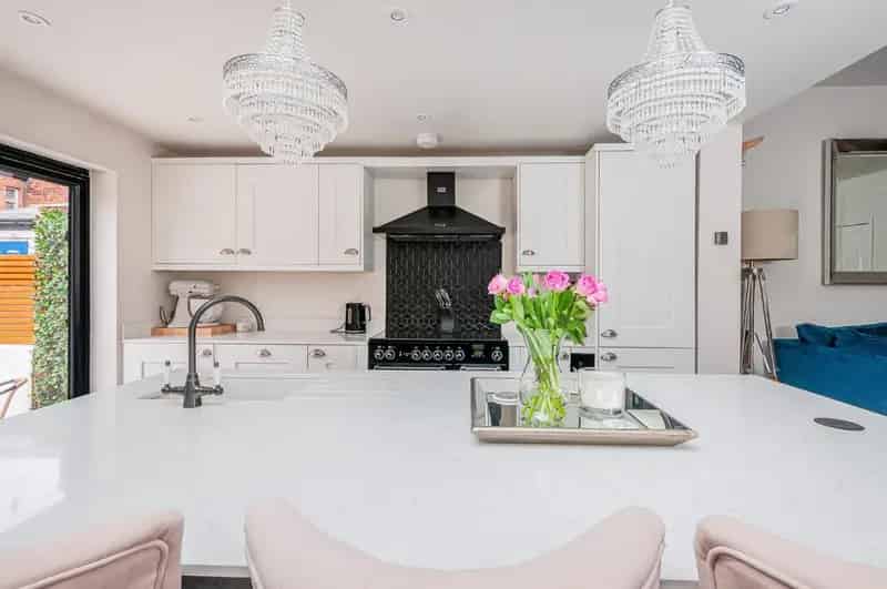 3 Bedroom House For Sale in Beverley Town Centre