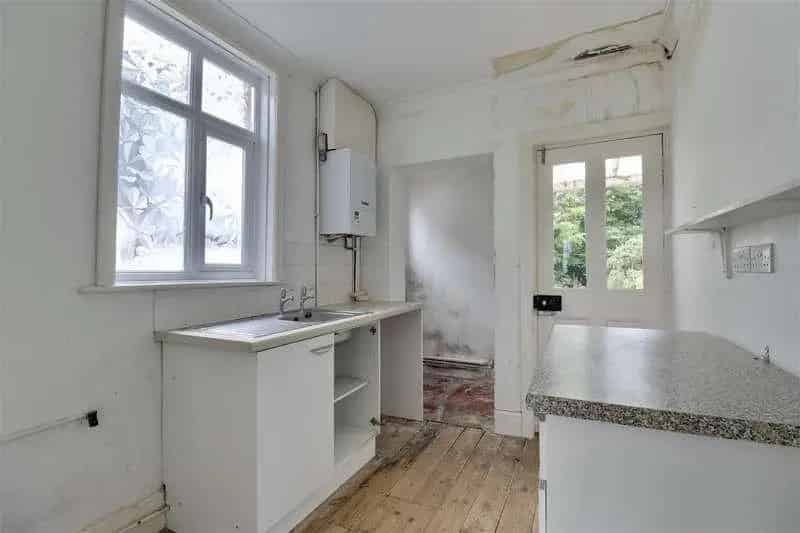 3 Bed Semi-Detached House Waterlooville