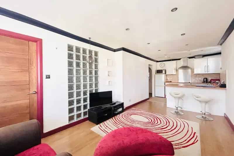One Bedroom Apartment Kemptown Brighton Seafront Zero Deposit