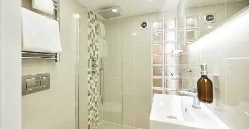 2 bedroom property for sale