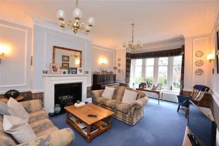 House For Sale in Leeds, England