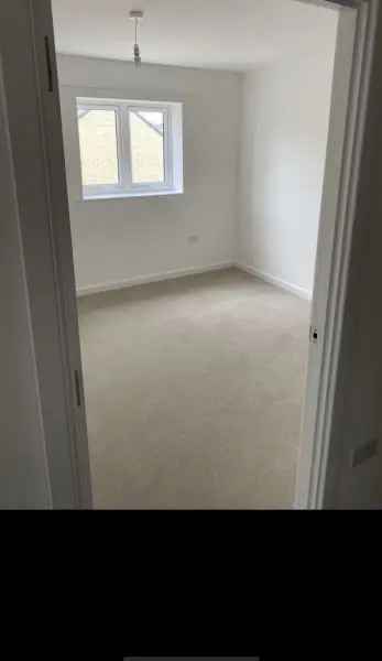 Flat For Rent in Harlow, England