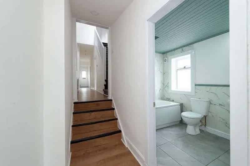 3 4 Bedroom End Terraced Villa for Sale
