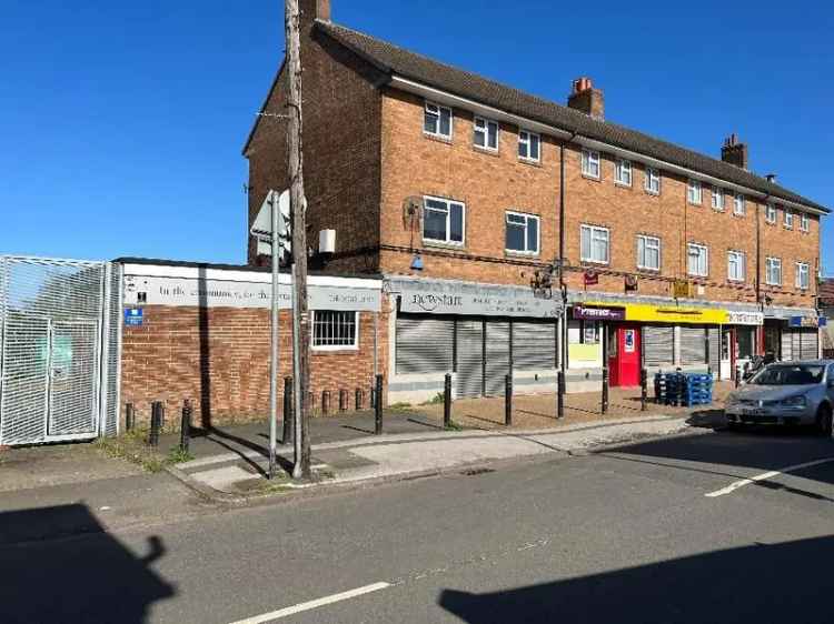 Ground Floor Retail Unit with Shared Servicing