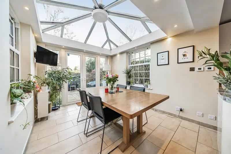 Five Bedroom Family Home near Putney Common