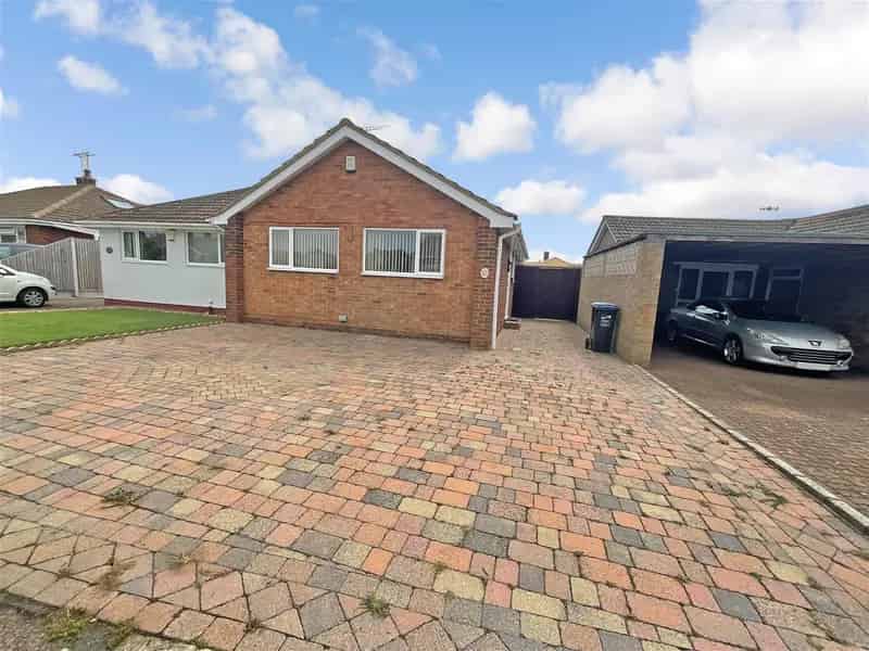 2 Bedroom Semi-Detached Bungalow for Sale