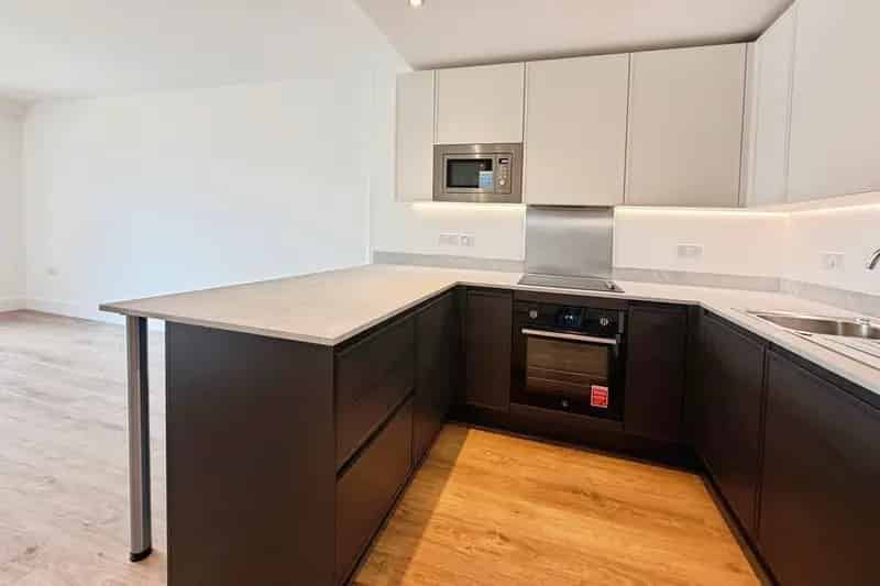 2 Bed 2 Bath Flat Millbrook Studios Modern Apartment