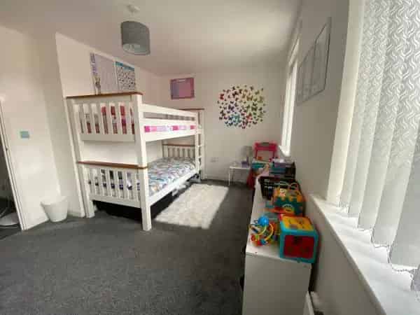 Lovely New Build 2 Bed Property Quiet Area