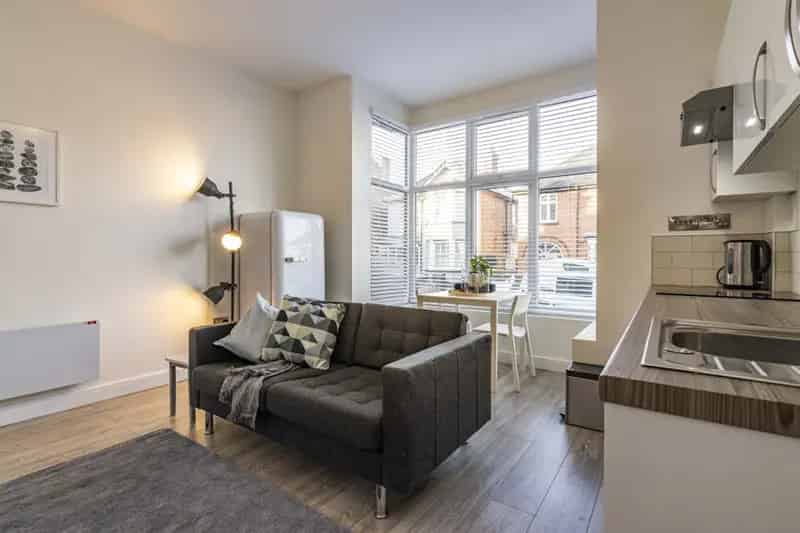 1 Bedroom Apartment Sherwood City Centre