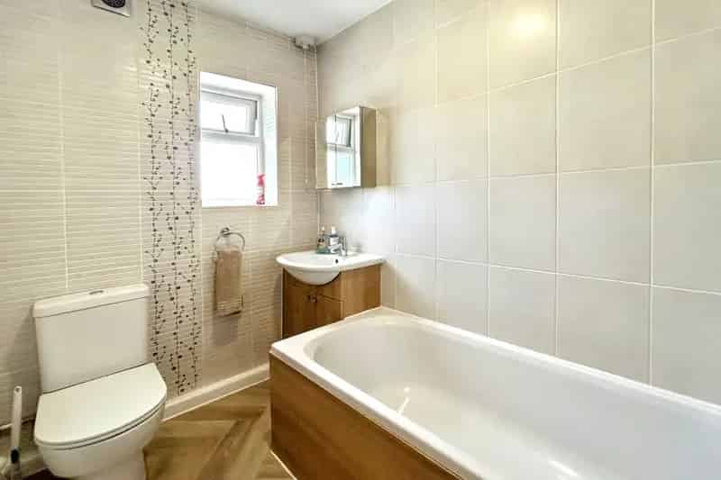 3-Bedroom Semi-Detached House with Garden and Off-Street Parking