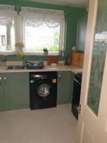 Flat For Rent in Salford, England