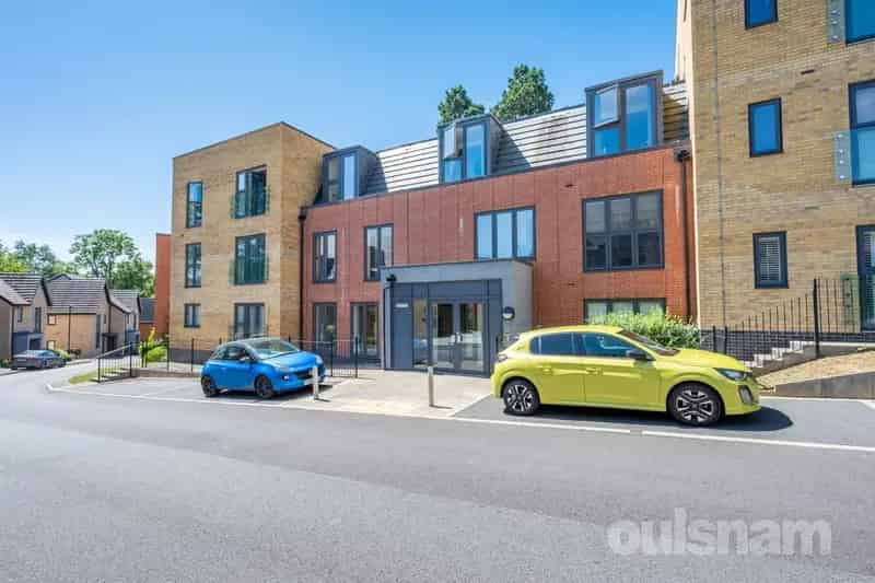 1 Bedroom Apartment for Sale 50 Share Bournville Park
