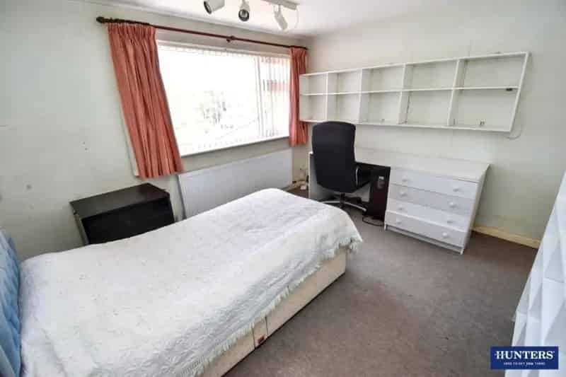 3 Bed Detached House For Sale