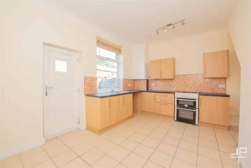 3 bedroom terraced house