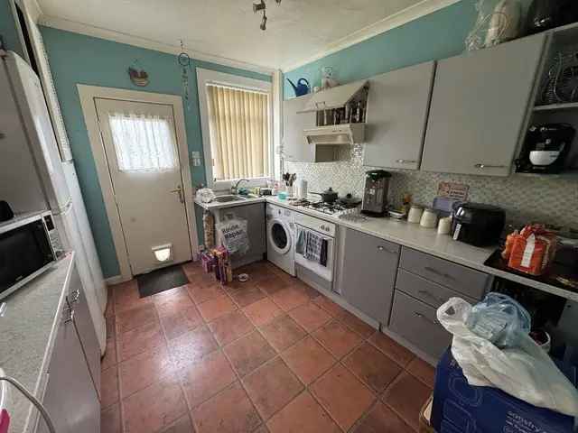 3 Bedroom Flat for Sale in Penicuik