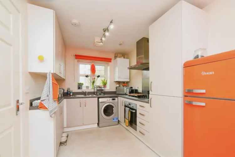 Two Bedroom Semi Detached House Shrivenham