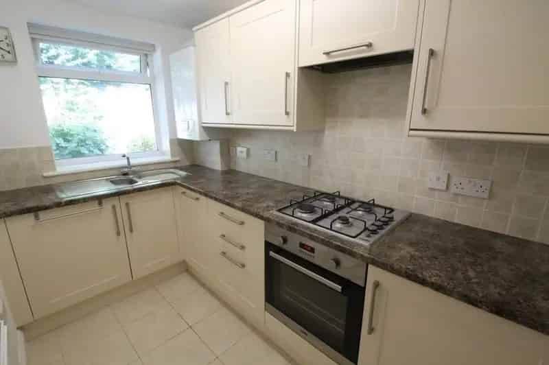 2 Bedroom Flat for Sale Goostrey Cheshire CW4