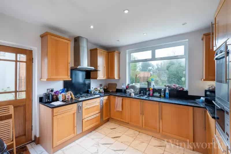 4 Bedroom House Forest Hill London