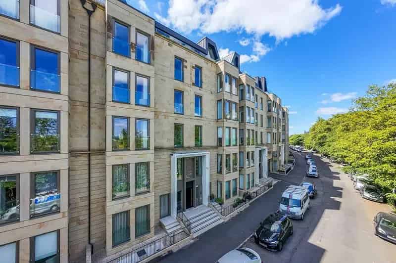 2 Bedroom Apartment for Sale in Park Quadrant Residences