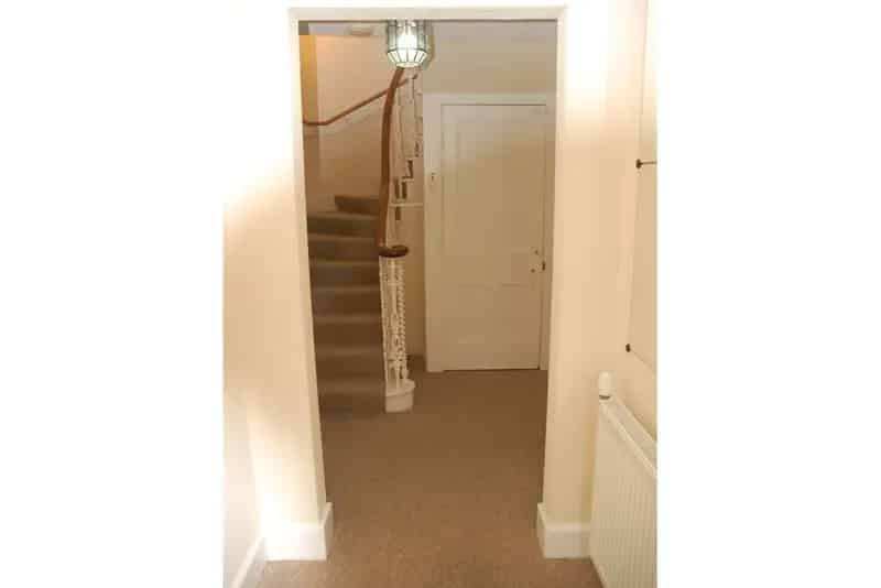 6 Bed End Terrace House 2 Reception Rooms Large Garden Parking