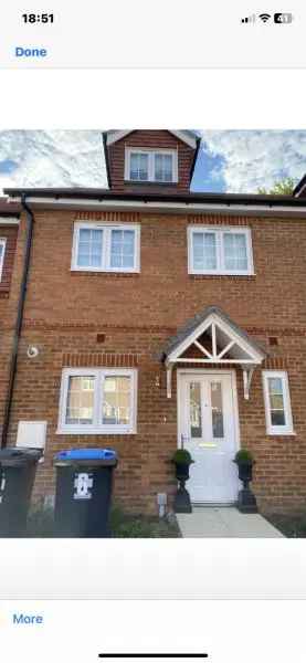 House For Rent in Tandridge, England