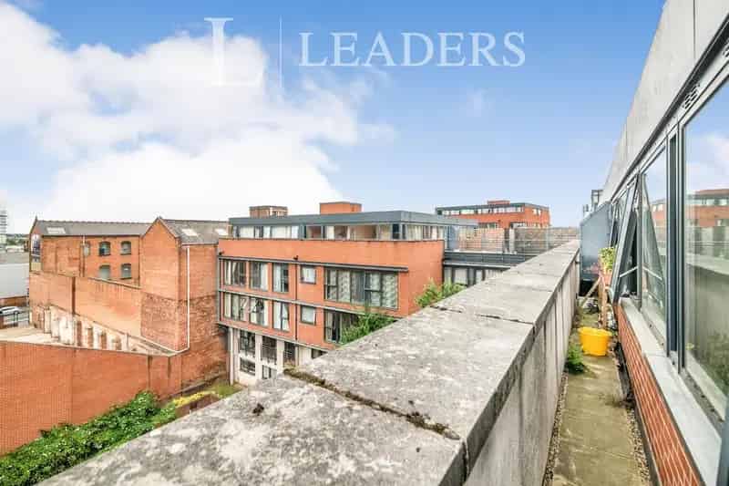 2 Bedroom Apartment to Rent in Digbeth