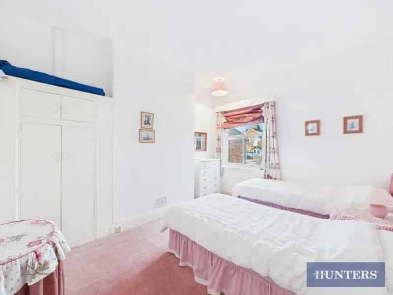3 Bedroom Flat For Sale in Filey