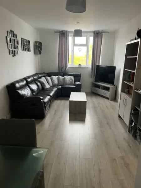 Flat For Rent , London, England