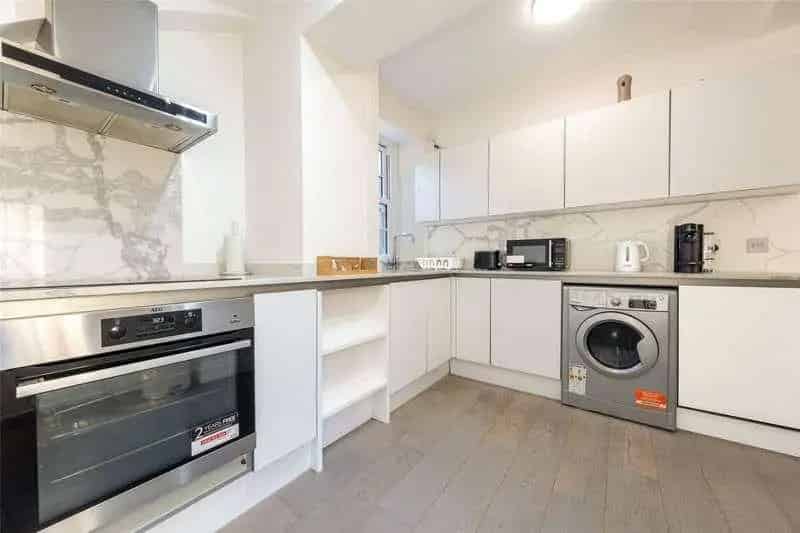 Maida Vale 4-Flat House Investment Opportunity 11 Bedrooms