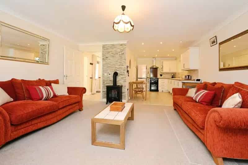 3-Bedroom Detached Bungalow in Stoke Ferry