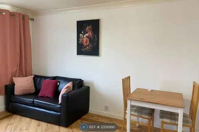 Flat for Rent Huntingdon Road Glasgow G21