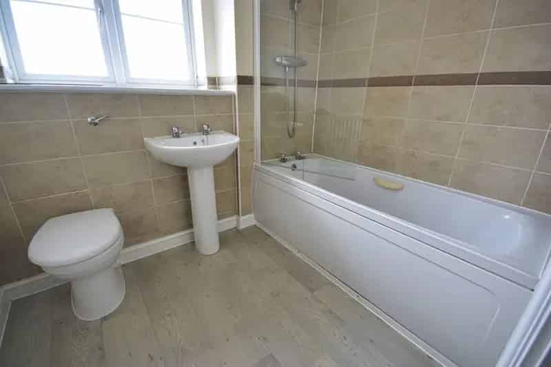 2 Bedroom Flat For Sale Gated Development Allocated Parking
