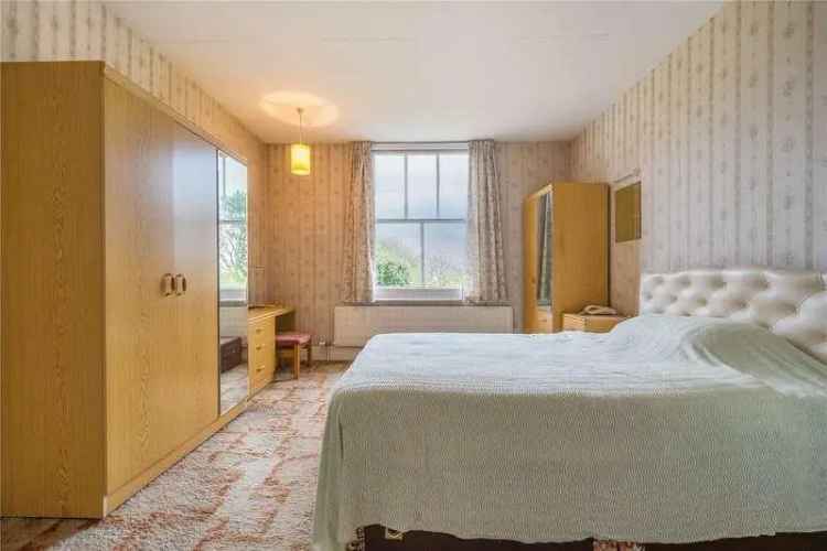 3 Bed Detached House for Sale in Ipswich