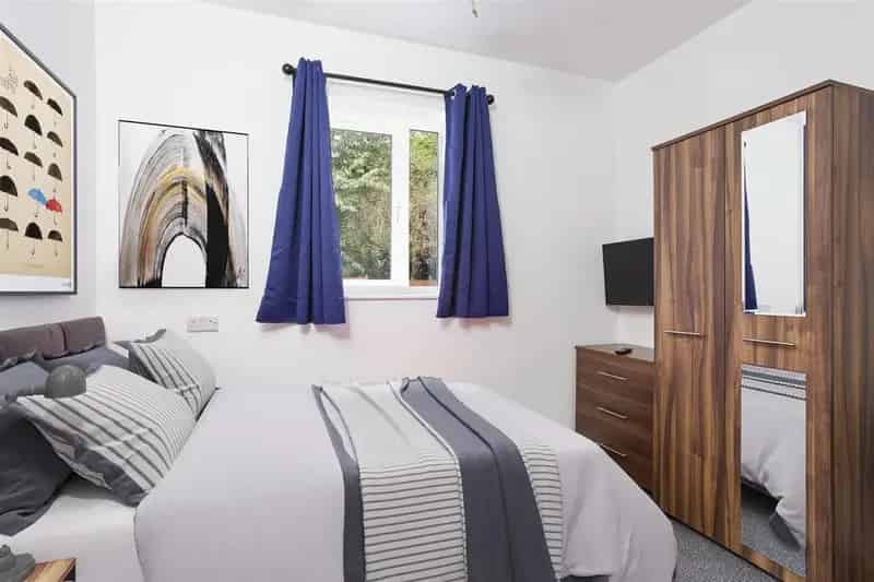 1 Bedroom House Share