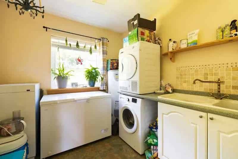 3 Bed Detached House for Sale in Scottish Highlands