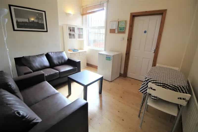 4 Bedroom Student House for Rent