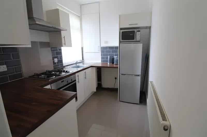 3 Bedroom End Terrace House to Rent